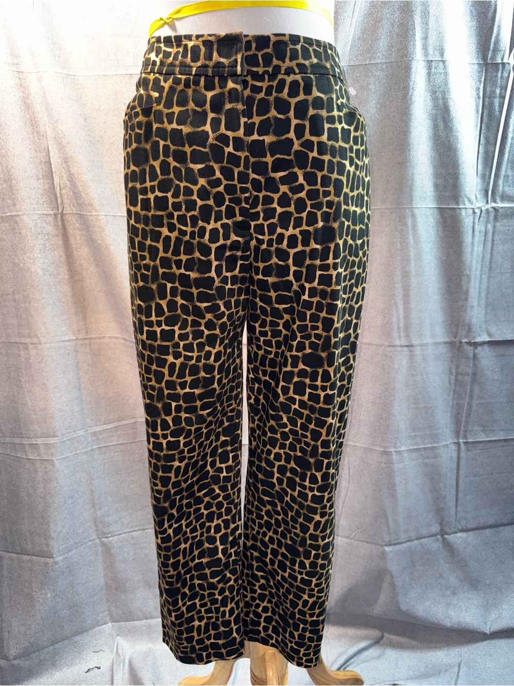 2049-Vintage Apostrophe Black and Tan Printed Straight Leg Pants